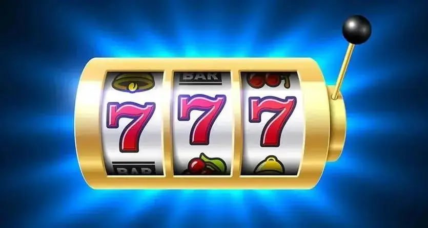 Antarmuka aplikasi mobile x dewa menampilkan menu permainan dan live-dealer tables